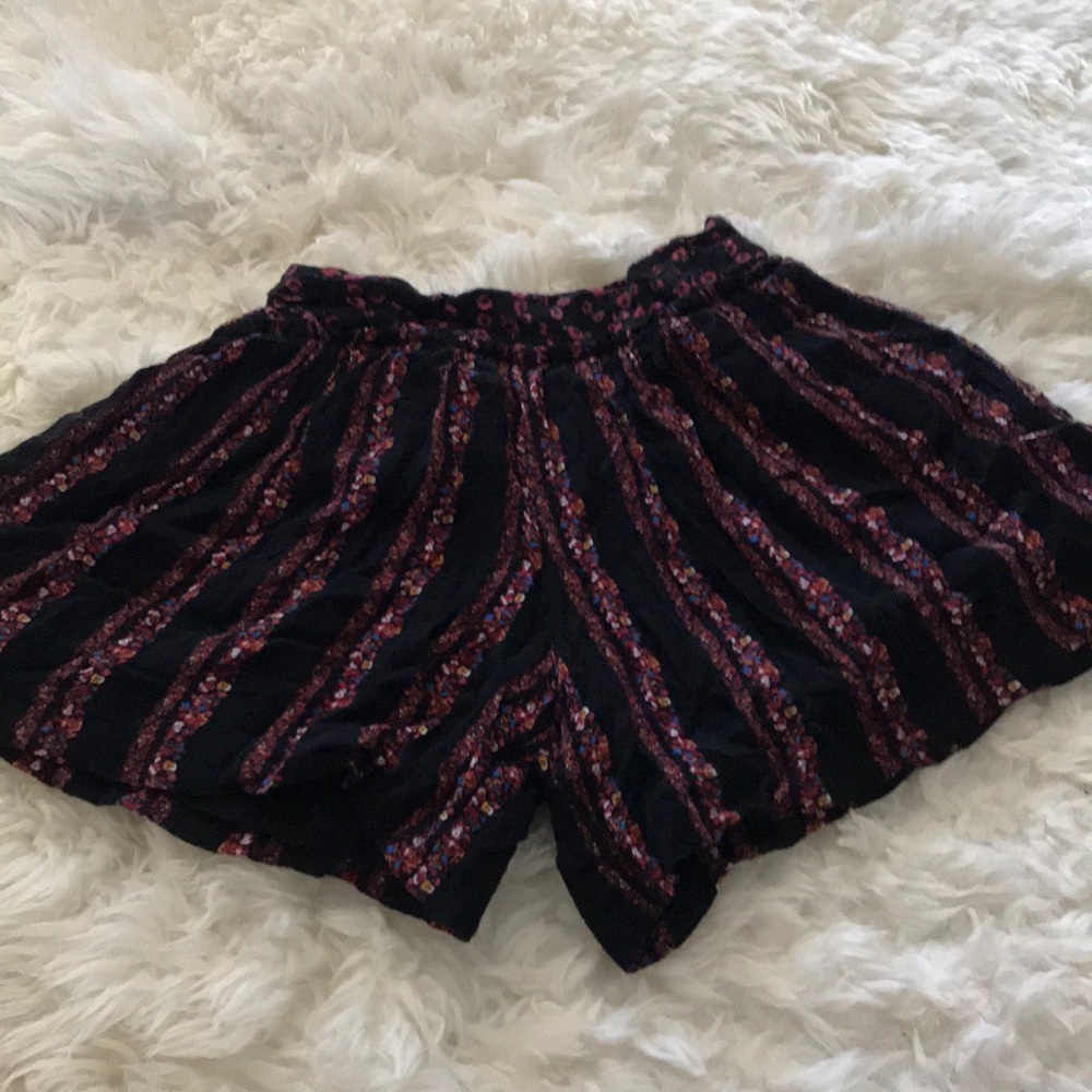 Shorts Set - Picture 4 of 4